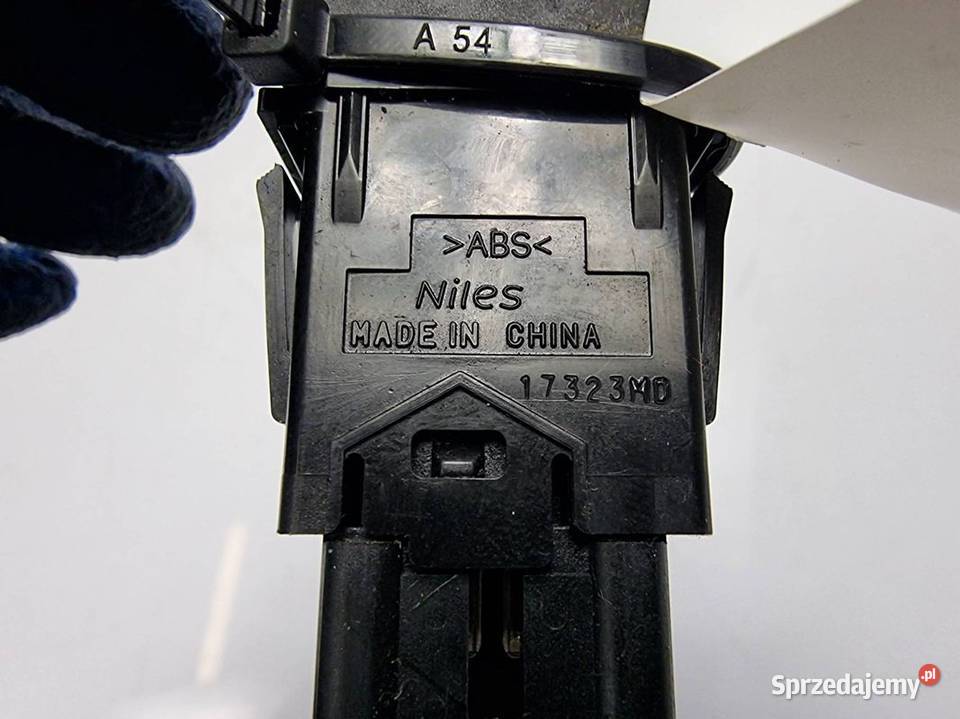 PRZYCISK SUZUKI VITARA III