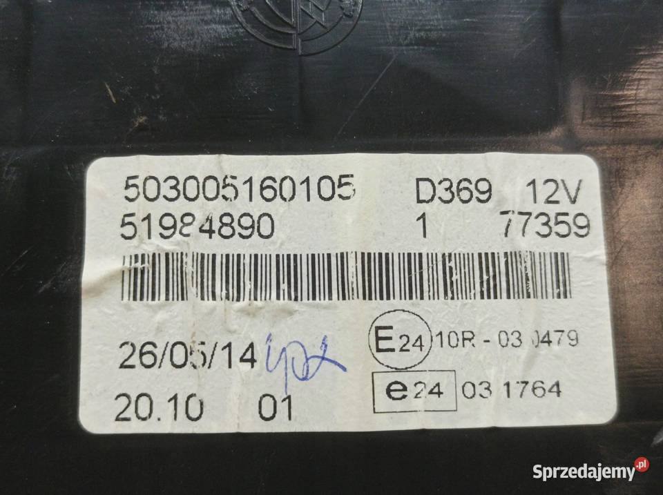 LICZNIK 51984890 14 B Fiat Doblo II 2009