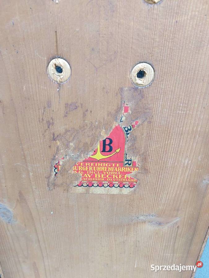 S132 Skrzynia obudowa starego zegara nalepka GB Tczew sprzedam