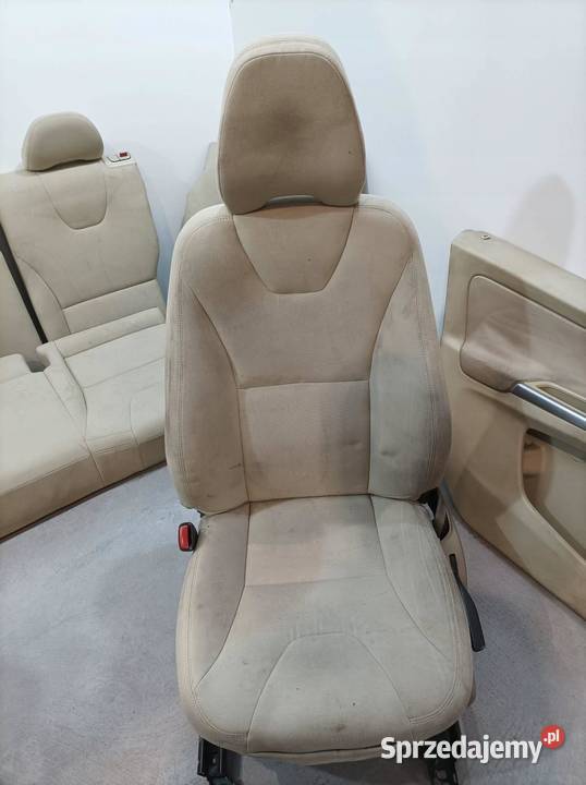 FOTELE KANAPA BOCZKI JASNE KOMPLET Volvo XC 60 I