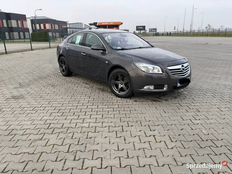 Opel Insignia 20 CDTI 2013 światła do jazdy dziennej Iwkowa sprzedam