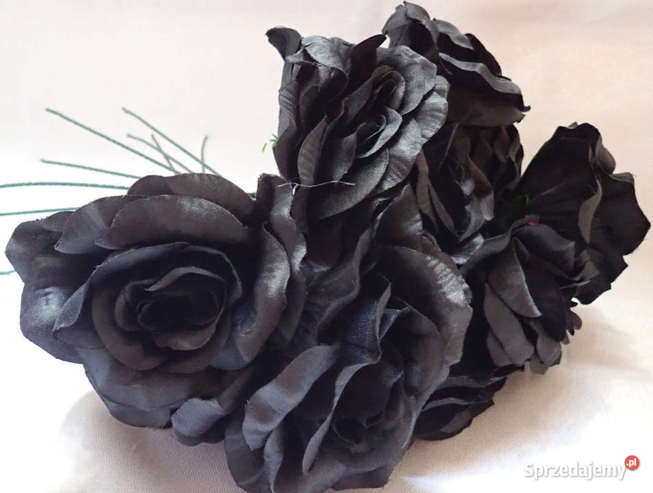 Róże rozwinięte CZARNE średnica 10 główki Siewierz