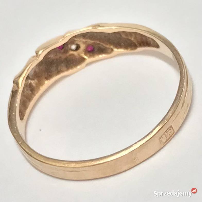 Złoty pierścionek 14K 585 z ametystami i
