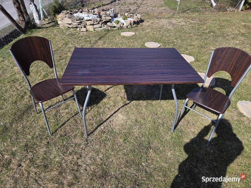 Stół z 4 krzesłami Dynów
