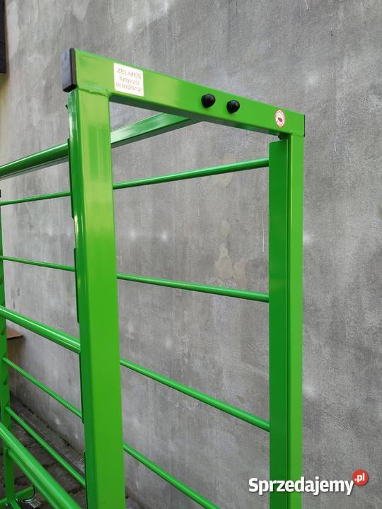 Stojak mobilny na tkaniny i foliie ogrodnicze