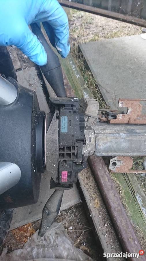 Ford Mondeo 2001 Kolumna Kierownica Przełącznik Chmielnik