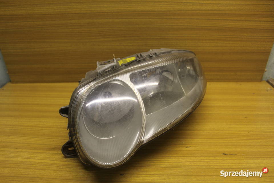 Alfa Romeo 147 lampa reflektor przód przedni Sompolno