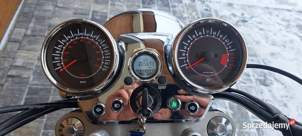 HYOSUNG AQUILA GV 250 2012r NA WTRYSKU STAN NOWY Motoryzacja