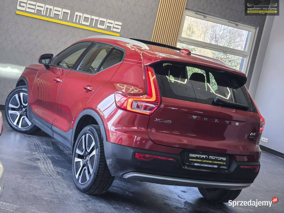 Volvo XC 40 AWD Ledy Panorama Kamera 360 Harman