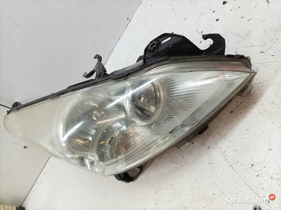 LAMPA PRZÓD PRAWA EU 9682519080 Peugeot 3008 I Lampy przednie