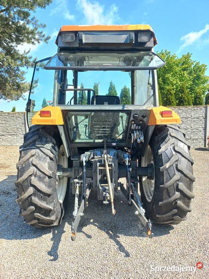 Renault Ergos 75 silnik John Deere