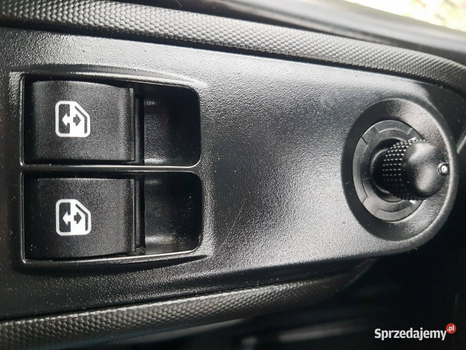 Iveco Daily KONTENER NISKOPODŁOGOWY 443x223x242 komputer pokładowy Poręba