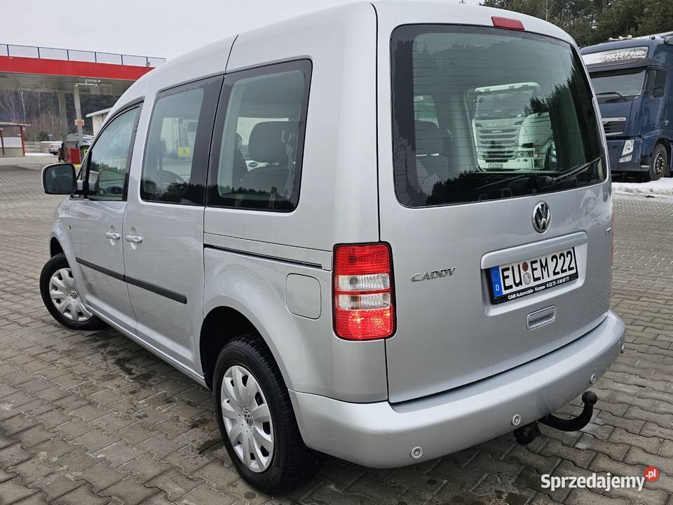 Vw caddy 2011 Benzyna bez rdzy 1200cm3 Sandomierz