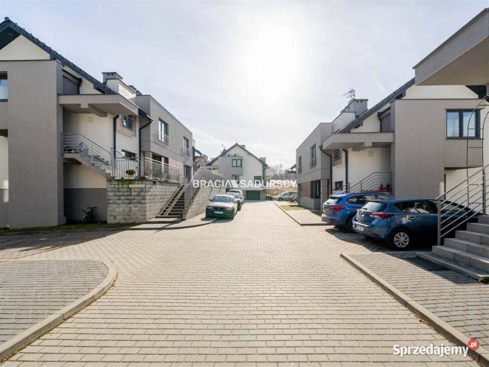 Sprzedaż mieszkania Kraków 71m2 3 pokoje małopolskie