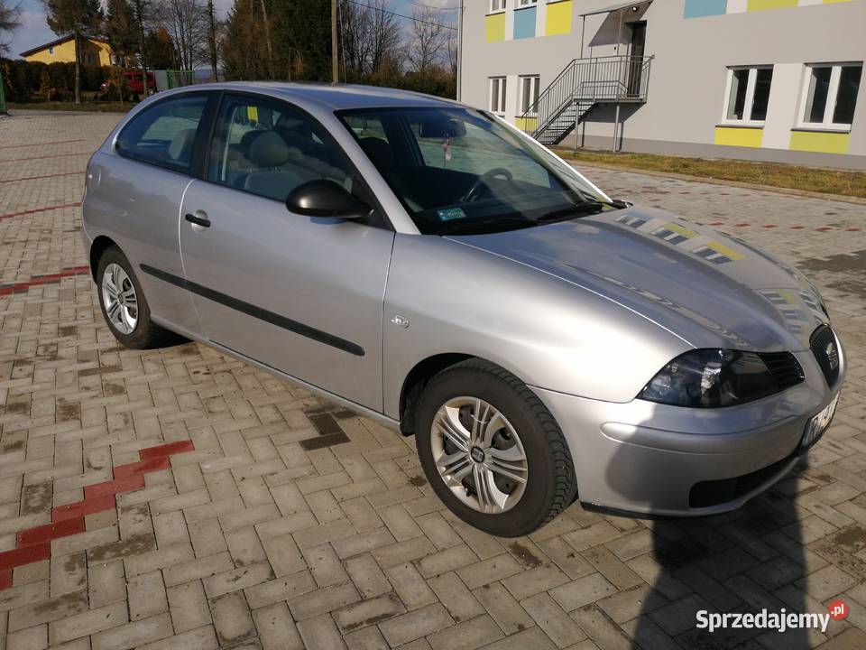 Seat Ibiza III 2003r lakier metallic Ibiza Harklowa