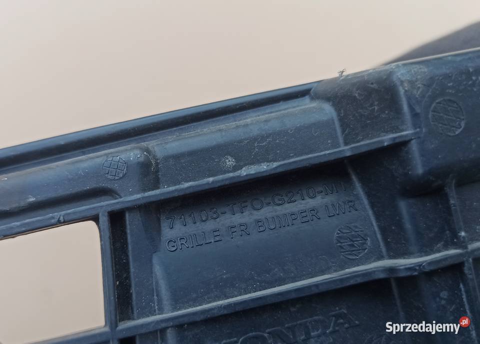 HONDA JAZZ KRATKA ZDERZAKA ŚRODKOWA 71103TF0G210 Bieleń