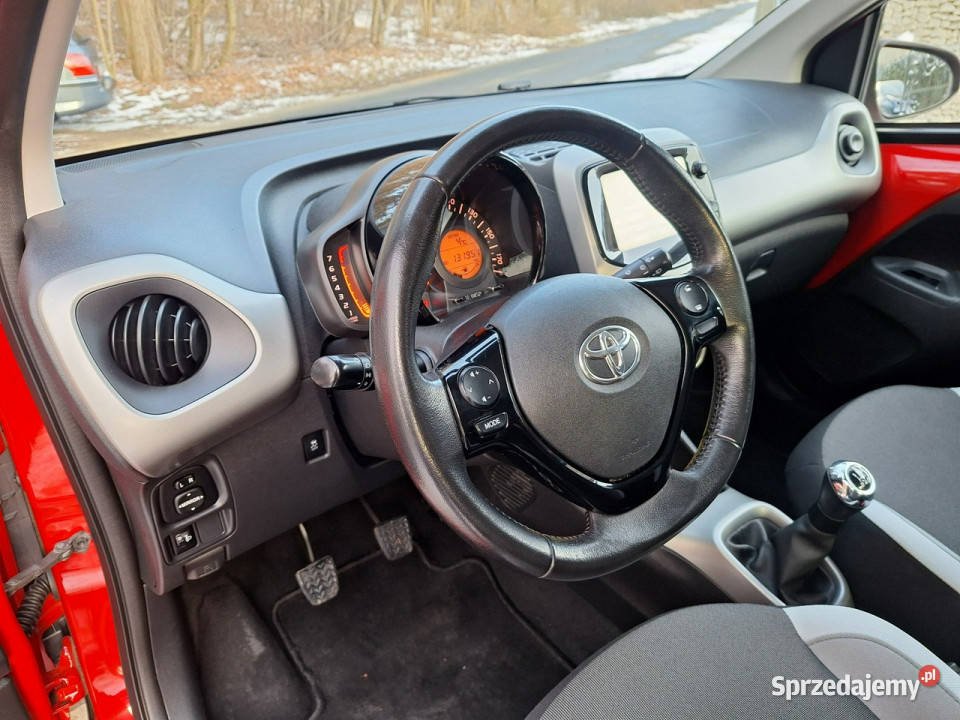 Toyota Aygo XPlay Touch 10 II 2014 serwisowany w ASO Siewierz