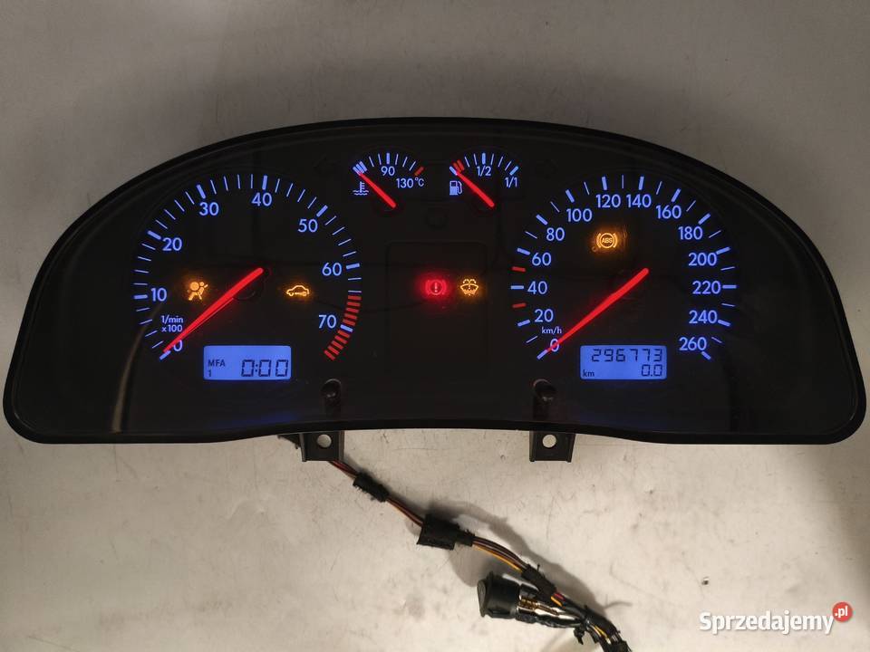 Sterownik Silnika VW Passat B5 16 AHL 3B0907557C Wyszków sprzedam