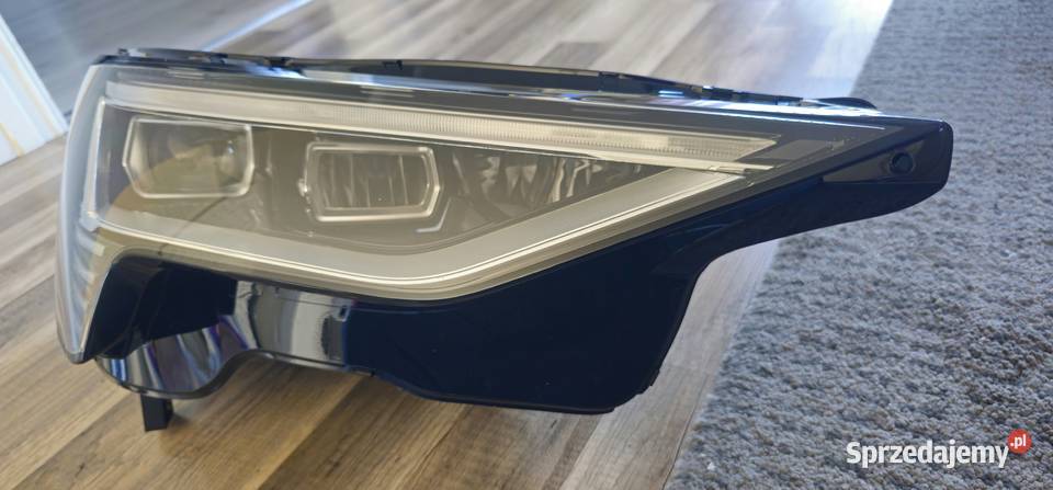 Audi ETron SUV 55 quattro Reflektor prawy OEM Pielgrzymka sprzedam