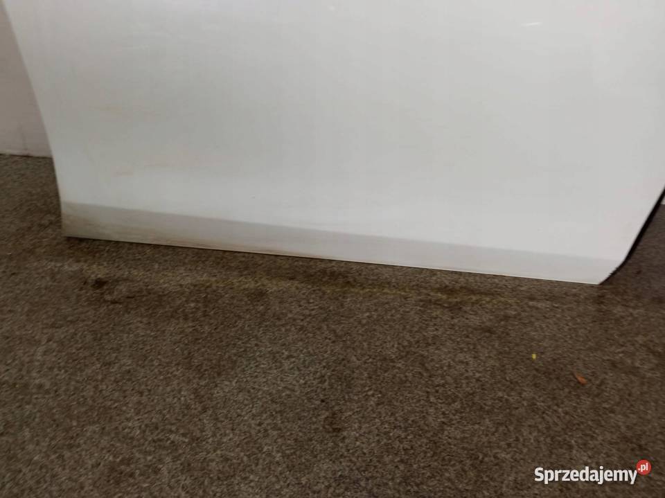 DRZWI PRAWE PRZÓD 149 MercedesBenz Eklasa V osobowe