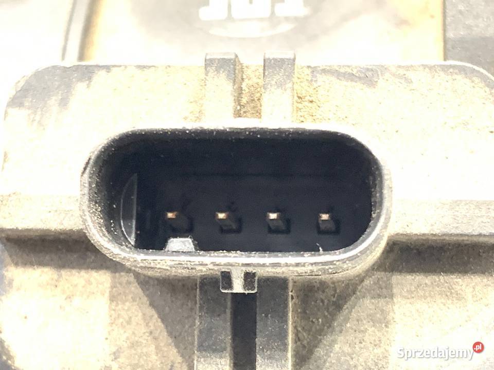 PRZEPŁYWOMIERZ VW PASSAT B8 0281002956 20 190