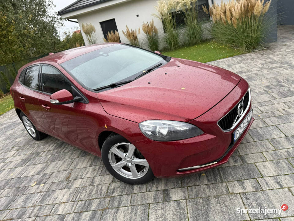 Volvo V40 T2 122 Bogata Navi 2 KLUCZE Gwarancja światła przeciwmgielne Przeźmierowo