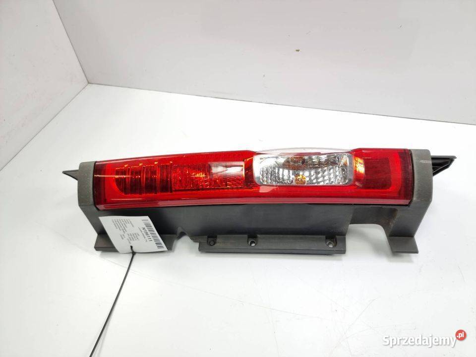 LAMPA PRAWA TYŁ RENAULT TRAFIC II 93857722 Lipno