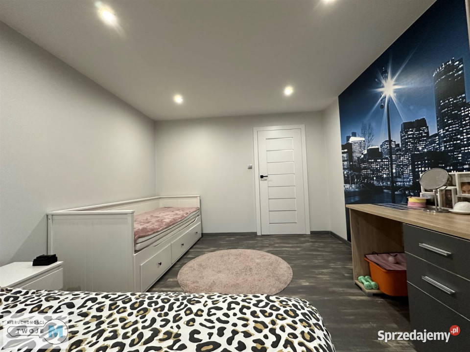 sprzedaży mieszkania Chęciny 727 metrów 3 świętokrzyskie