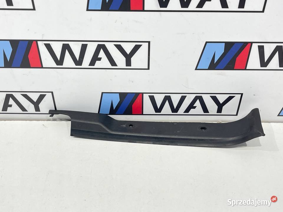 BMW F20 F21 OSŁONA RYNIENKI ODWADNIAJĄCEJ LEWA