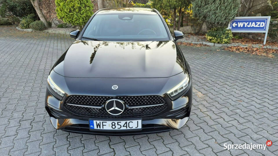 Mercedes A 200 Salon Pakiet AMG Line Przebieg Zarejestrowany w Polsce Suchorzew