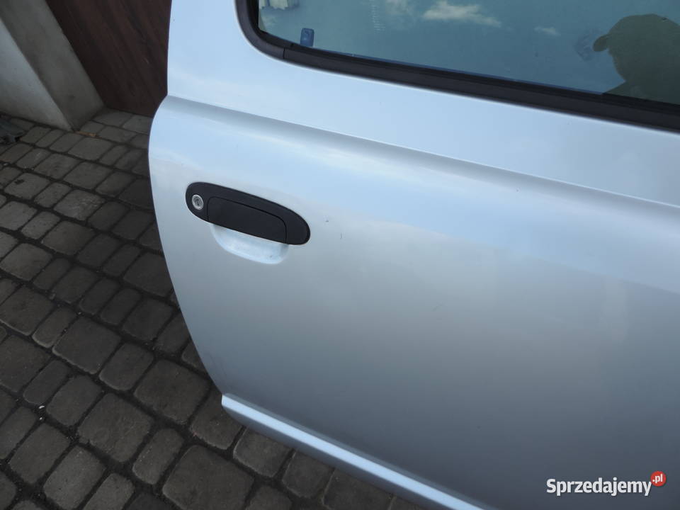 TOYOTA YARIS I HB 3D KOLOR 199 DRZWI PRAWY PRZÓD Nowy Sącz