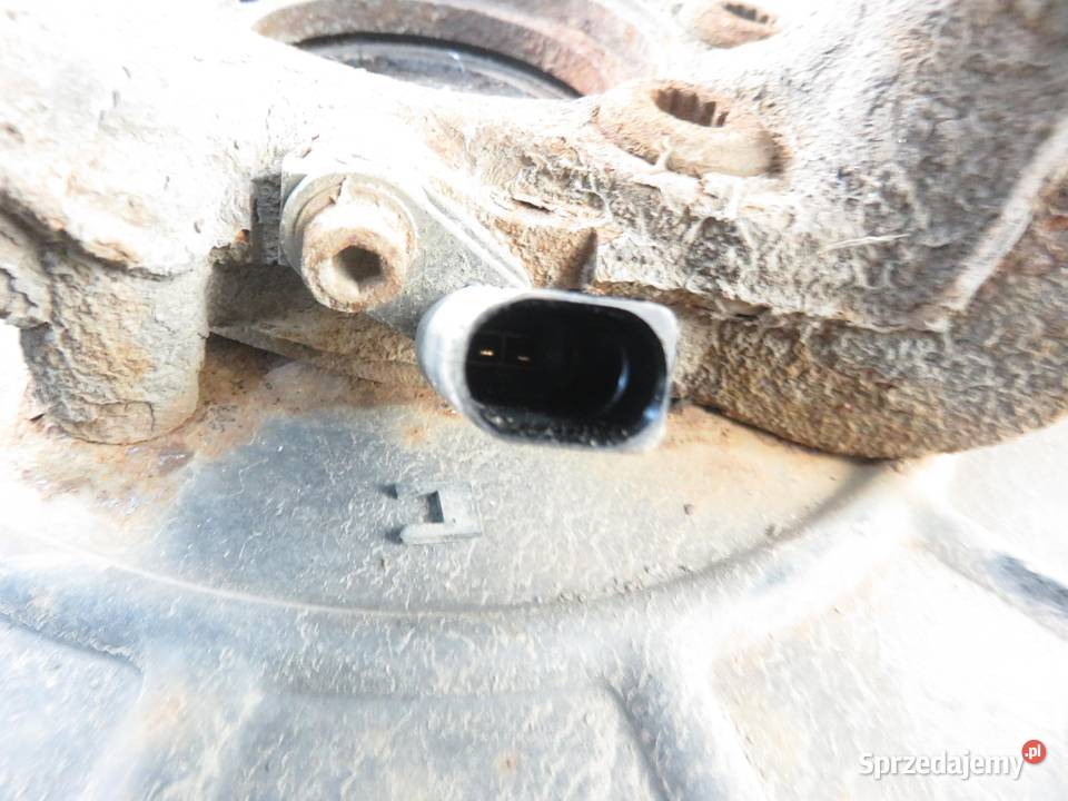 ZWROTNICA PIASTA PRZEDNIA PRAWA AUDI A3 8P 16 sprzedam