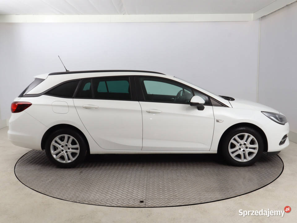 Opel Astra 12 Turbo Astra Bielany Wrocławskie