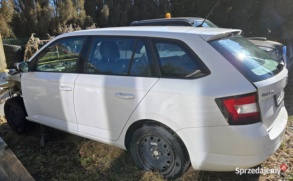 Skoda Fabia III 14 w całości na sprzedaż łódzkie