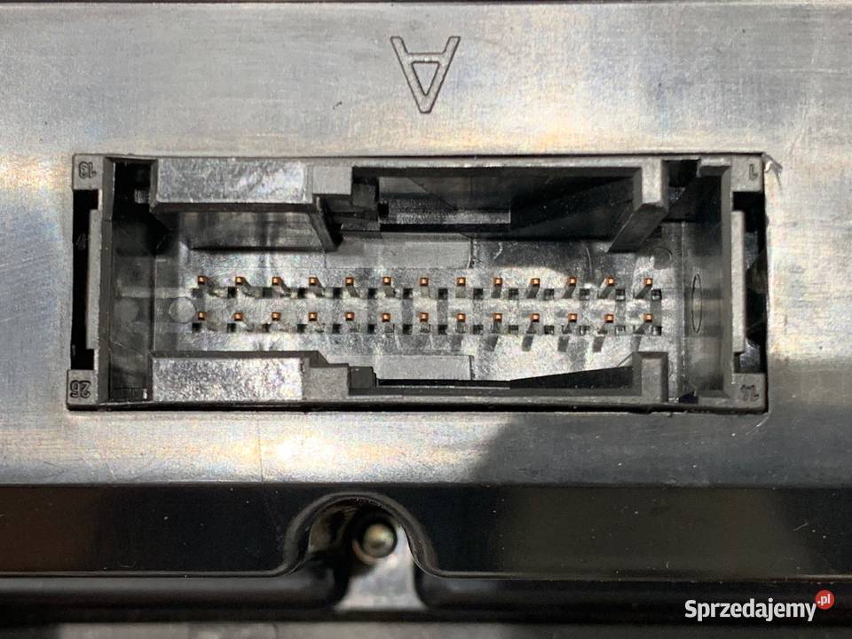 PANEL STEROWANIA NAWIEWU KLIMATYZACJI TYŁ AUDI osobowe Panele sterowania, przełączniki