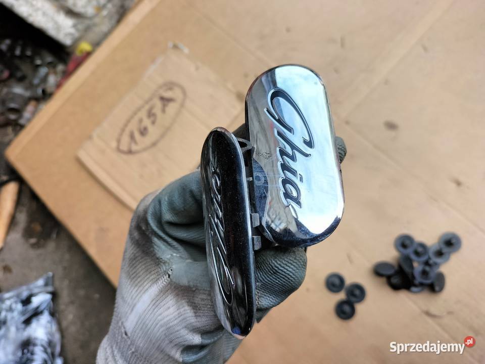 FORD FOCUS C MK1 ZNACZEK EMBLEMAT NAPIS ZAŚLEPKA