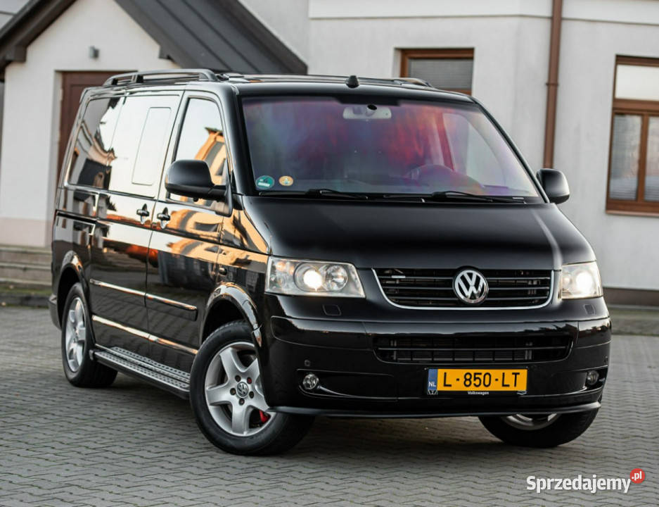 Volkswagen Multivan Highline 25TDI 175 DSG 7os diesel Zwoleń