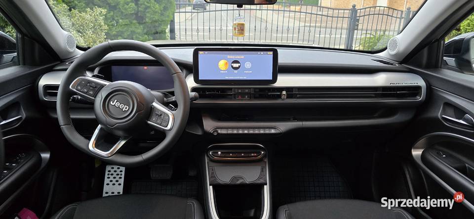 Sprzedam nowy Jeep Avenger automathybrydaSalon radio Świnoujście