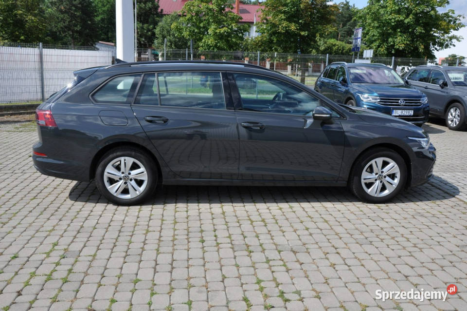 Volkswagen Golf 15 TSI 130 Kamera cofania Salon Stalowa Wola