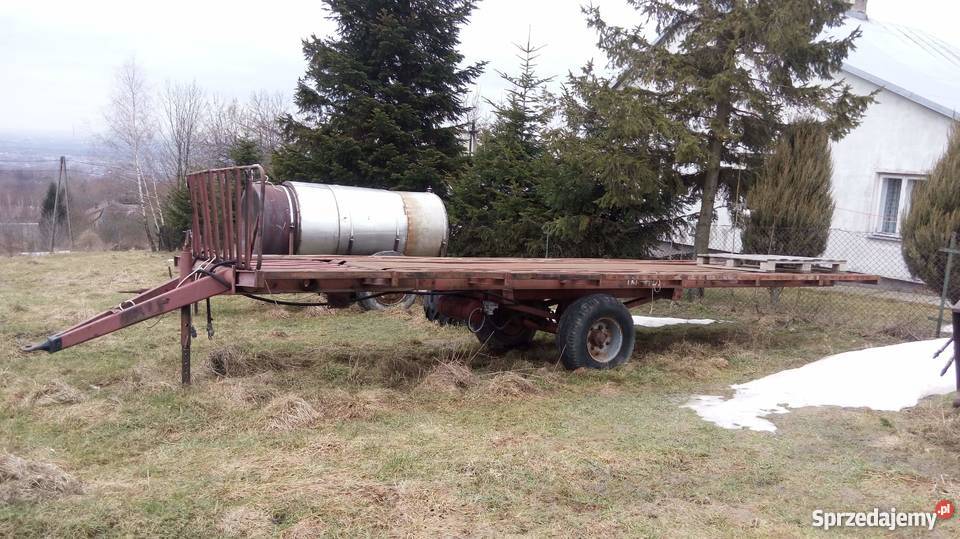 Przeczepa laweta bale kostki sianasłomy