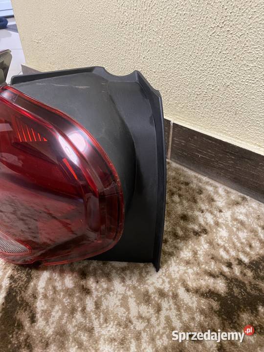 Lampa tylna lewa Dacia Sandero III Części samochodowe dolnośląskie Lwówek Śląski