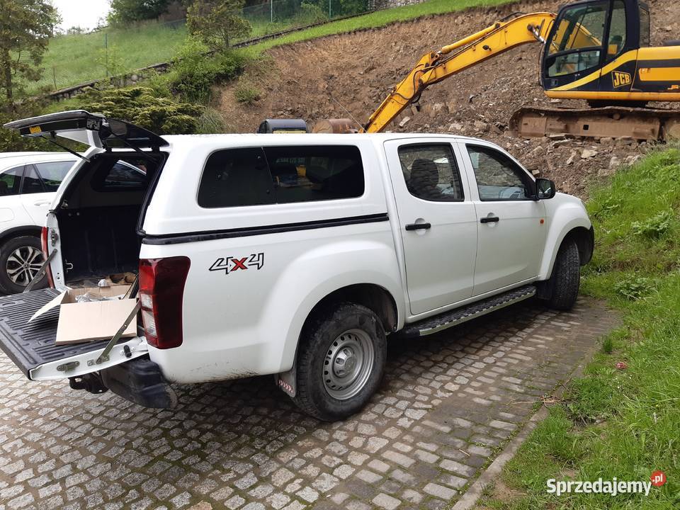 Isuzu D 25 DC LS 82000km Rabka-Zdrój
