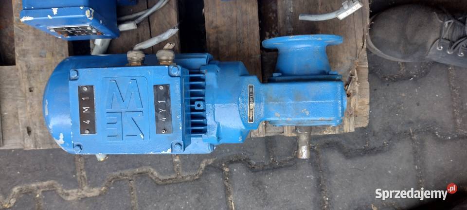 Motoreduktor SEW Vector Typ SF30 DT71C4 BM Jaromierz