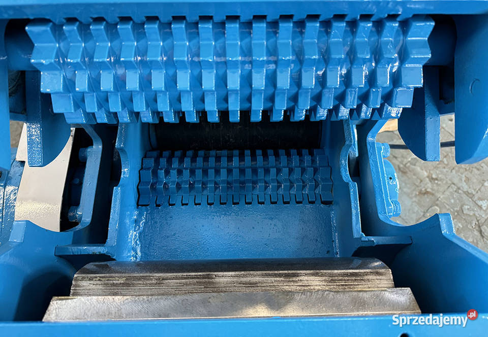 Rębak Rozdrabniacz KLOCKNER 80x300K 2WT Sierakowska Huta