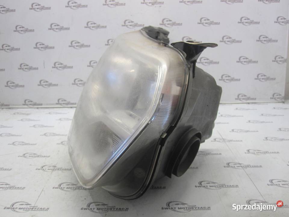 FORD TRANSIT VIII MK8 L3H2 15r lampa prawa przód