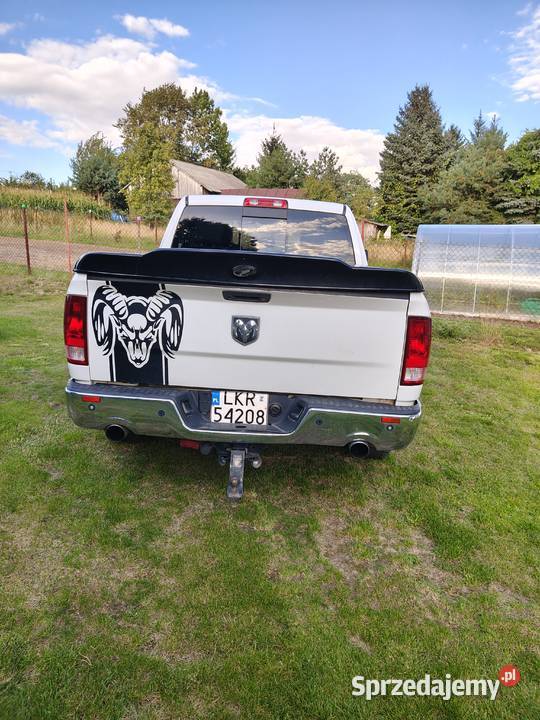 Zarejestrowany w Polsce Dodge ram 57 l LPG Urzędów