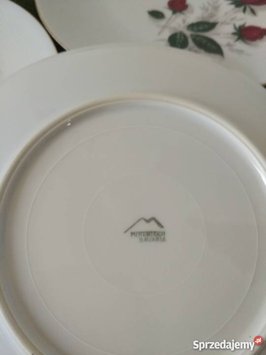 Talerze deserowe porcelana Mitterteich czerwona Ropa