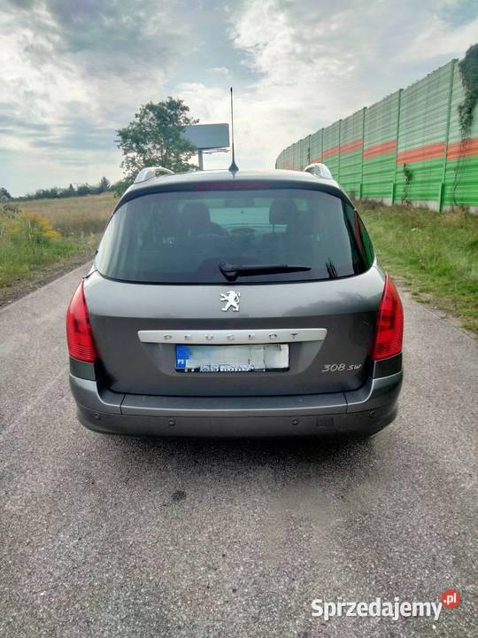Sprzedam Peugeota 308sw z silnikiem 16 vti 120