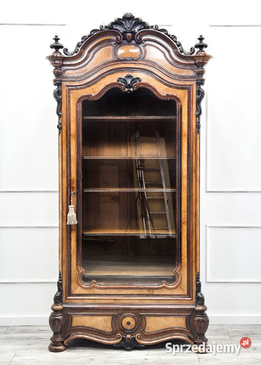 Witryna FRANCUSKA wysoka brzozowa rzeźbiona Kredensy i witryny Kalisz