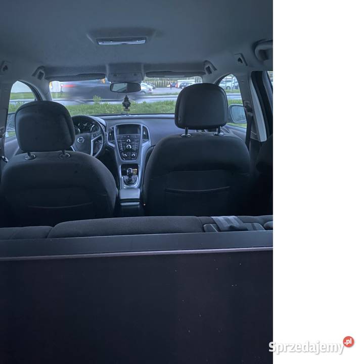 Opel Astra J 16 CDTI 136